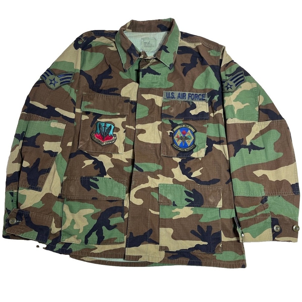US Air Force Uniform Men's Med Short Woodland Camo Weather Combat Patches Sgt